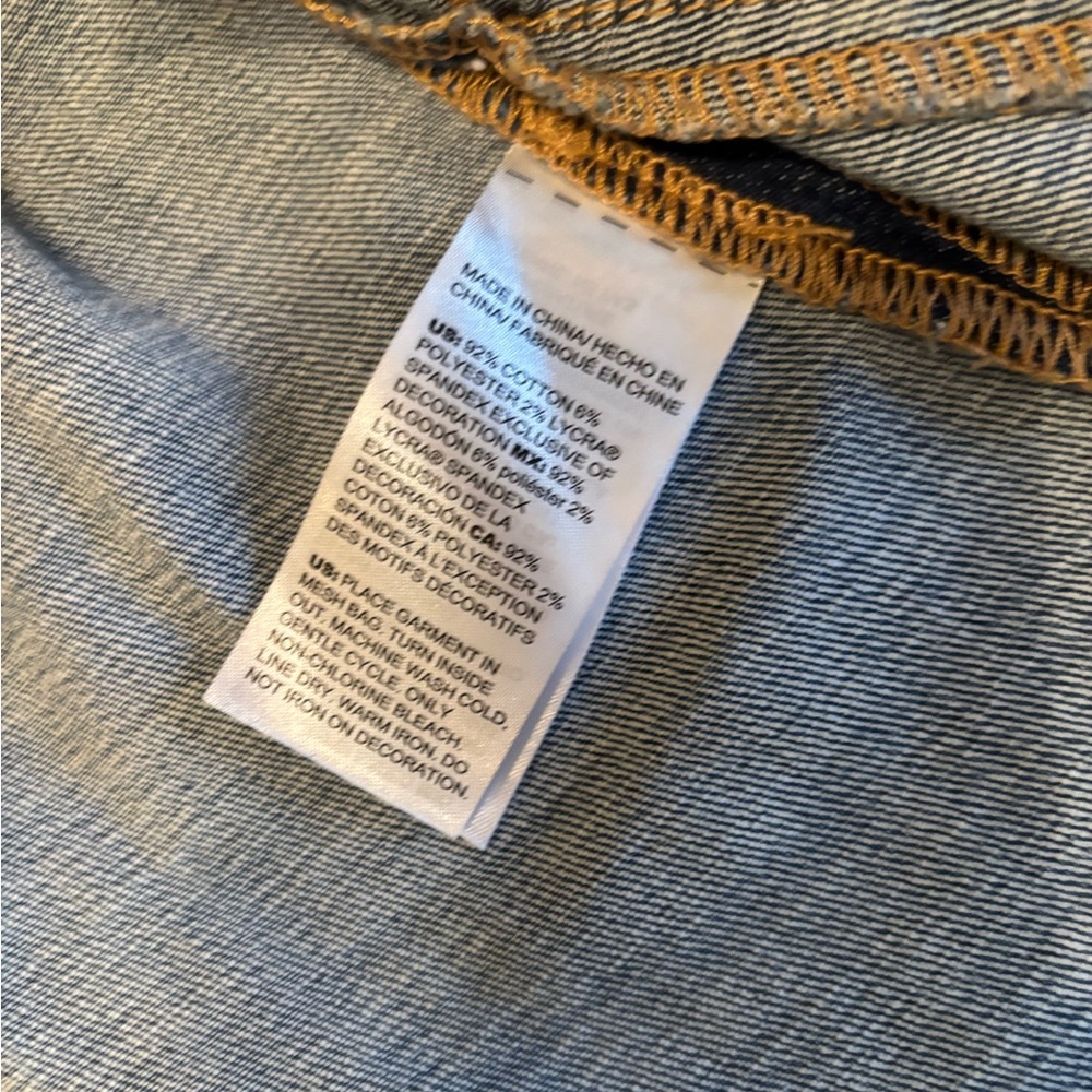 Chico’s Embroidered Denim Jacket Size 12 - Picture 11 of 12